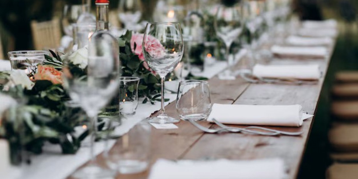 Top 10 Themes for Stunning Wedding Reception Tables